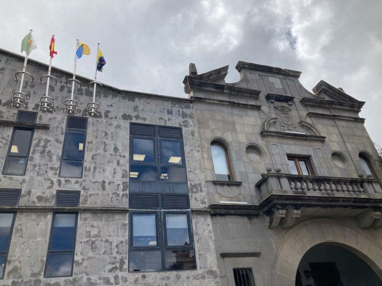 El Ayuntamiento Convoca Una Plaza De T Cnico A De Administraci N